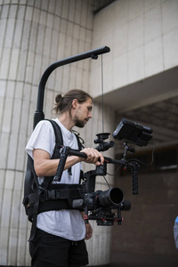 新時代工廠的觀察者與講述者 鋸工影像記錄與專業制作服務